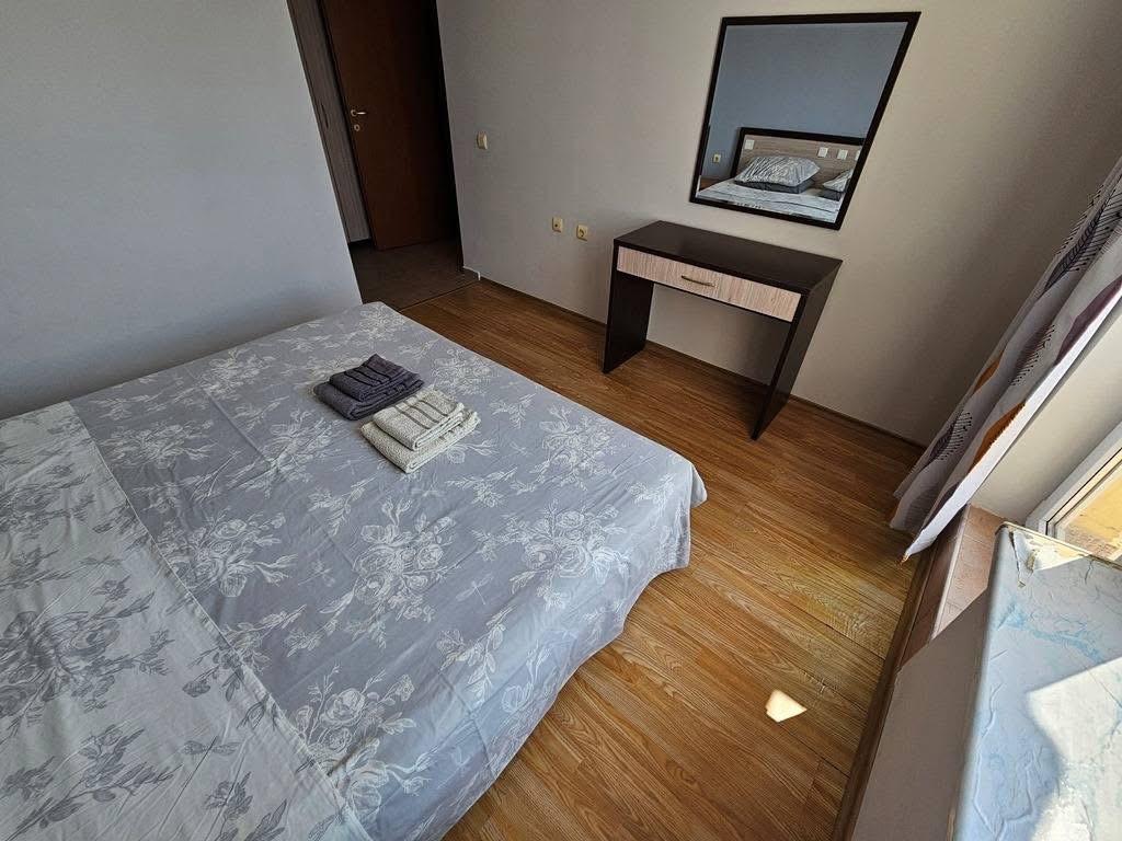 Просторі апартаменти з 2 спальнями у Форт-Нокс Краун, Светі Влас